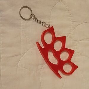Knuckle Strike Self-Defense Key Chain is the perfect way to protect yourself fro